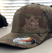 Load image into Gallery viewer, CRT Multicam FlexFit® - Hats - CRT, Hat, Negotiator, Operator - Peace Officer Clothing - peaceofficerclothing.com